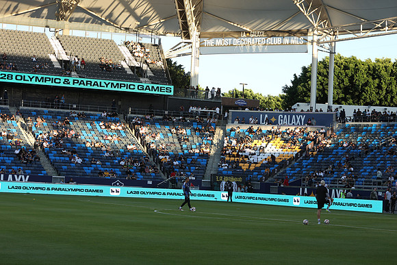 0404026_LAGalaxyvsMinnesota_GA_06334