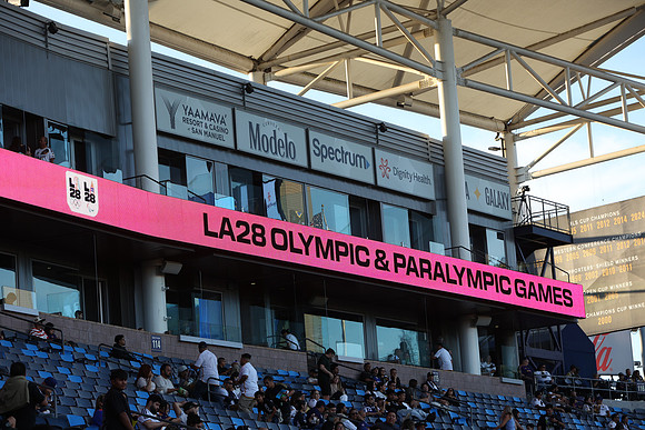 0404026_LAGalaxyvsMinnesota_GA_06287