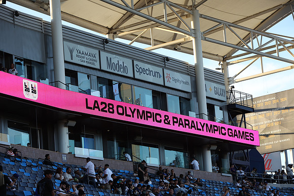 0404026_LAGalaxyvsMinnesota_GA_06286