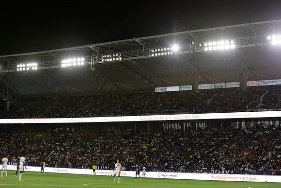 0404026_LAGalaxyvsMinnesota_GA_06252