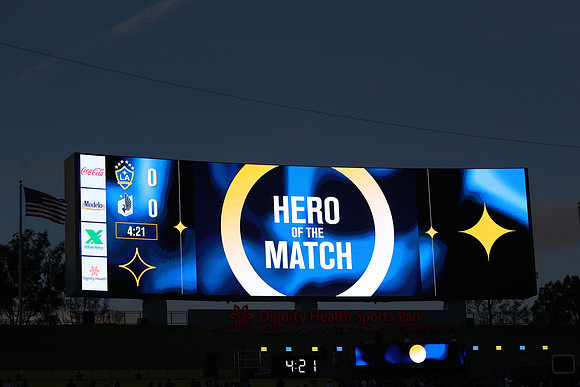 0404026_LAGalaxyvsMinnesota_GA_06074