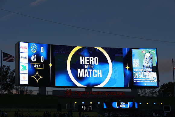 0404026_LAGalaxyvsMinnesota_GA_06081
