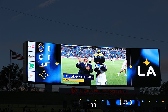0404026_LAGalaxyvsMinnesota_GA_06111