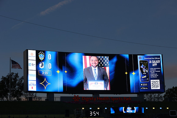 0404026_LAGalaxyvsMinnesota_GA_06127