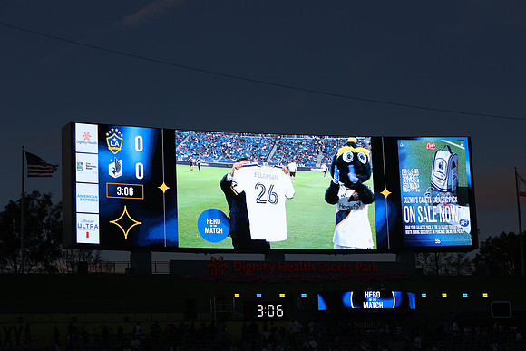 0404026_LAGalaxyvsMinnesota_GA_06162