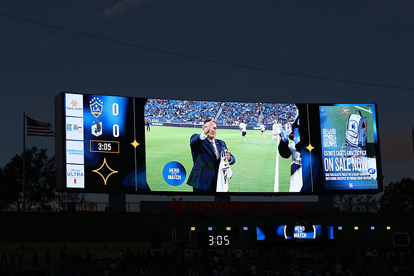 0404026_LAGalaxyvsMinnesota_GA_06168