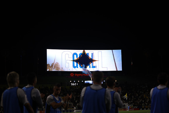 0404026_LAGalaxyvsMinnesota_GA_06010
