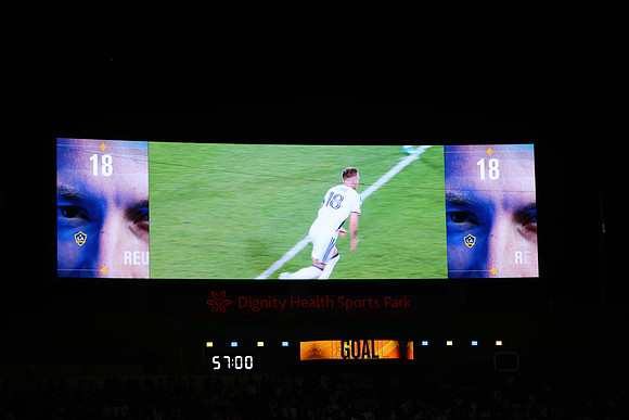 0404026_LAGalaxyvsMinnesota_GA_06046