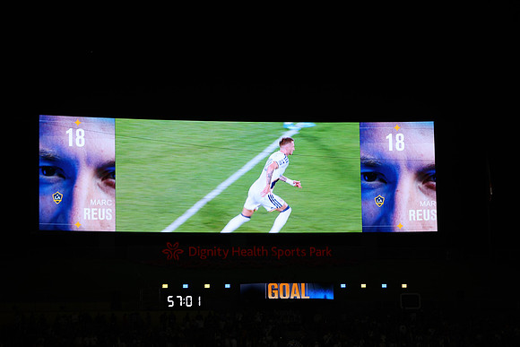 0404026_LAGalaxyvsMinnesota_GA_06047