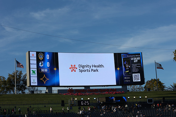 0404026_LAGalaxyvsMinnesota_GA_01625