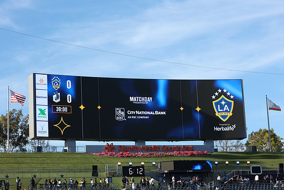 0404026_LAGalaxyvsMinnesota_GA_01368