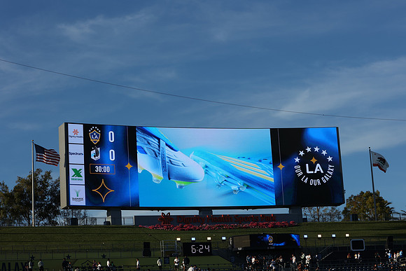 0404026_LAGalaxyvsMinnesota_GA_01593