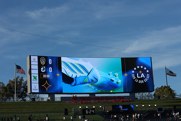 0404026_LAGalaxyvsMinnesota_GA_01592