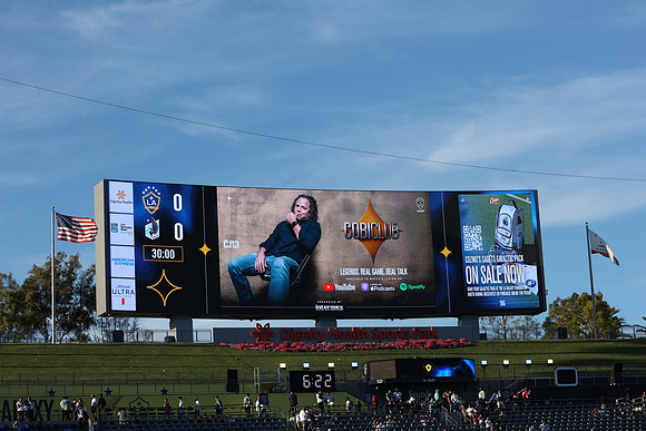 0404026_LAGalaxyvsMinnesota_GA_01545