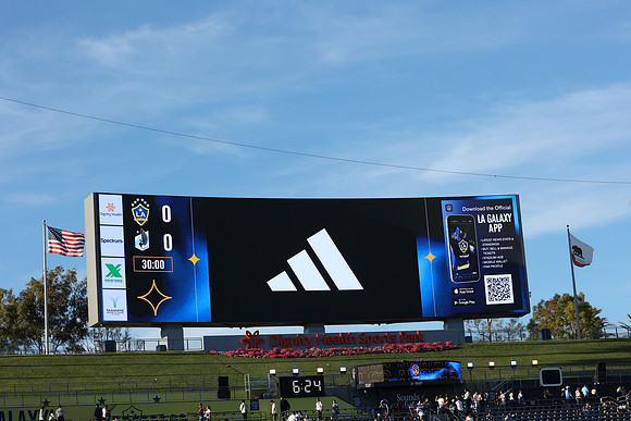 0404026_LAGalaxyvsMinnesota_GA_01579