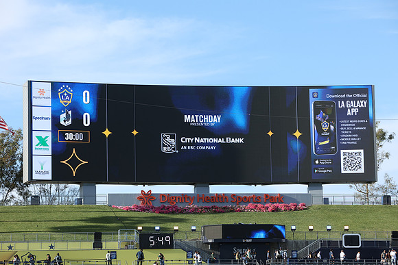 0404026_LAGalaxyvsMinnesota_GA_01347