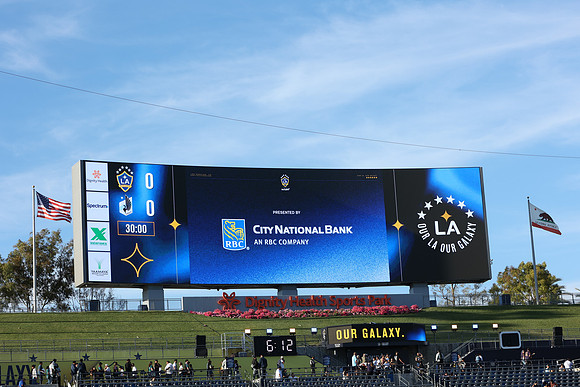 0404026_LAGalaxyvsMinnesota_GA_01385