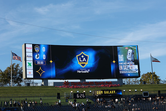 0404026_LAGalaxyvsMinnesota_GA_01634