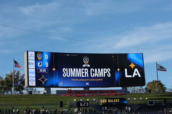 0404026_LAGalaxyvsMinnesota_GA_01556