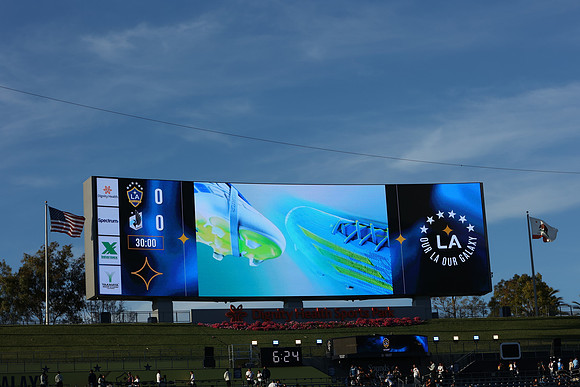0404026_LAGalaxyvsMinnesota_GA_01595
