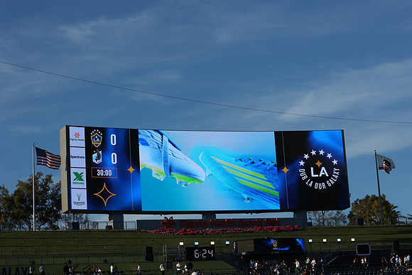 0404026_LAGalaxyvsMinnesota_GA_01594