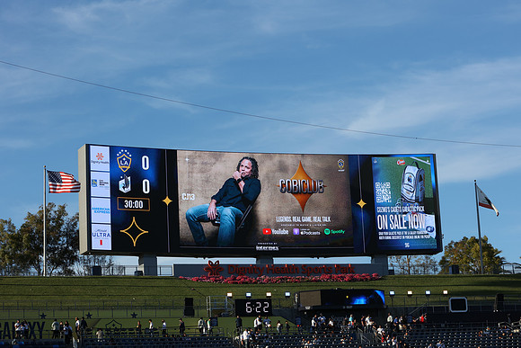 0404026_LAGalaxyvsMinnesota_GA_01543