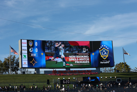 0404026_LAGalaxyvsMinnesota_GA_01519
