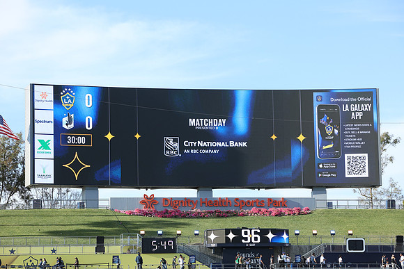 0404026_LAGalaxyvsMinnesota_GA_01337