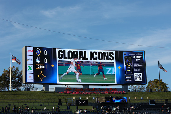 0404026_LAGalaxyvsMinnesota_GA_01653