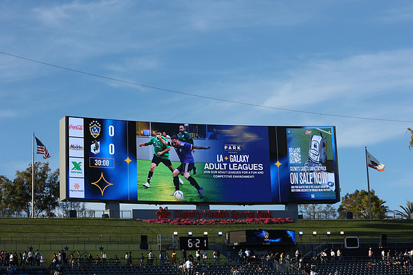 0404026_LAGalaxyvsMinnesota_GA_01527