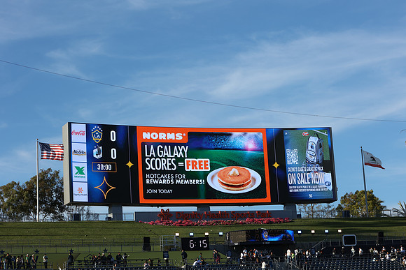 0404026_LAGalaxyvsMinnesota_GA_01446