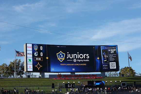 0404026_LAGalaxyvsMinnesota_GA_01523
