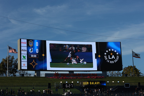 0404026_LAGalaxyvsMinnesota_GA_01669