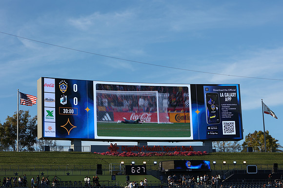 0404026_LAGalaxyvsMinnesota_GA_01657