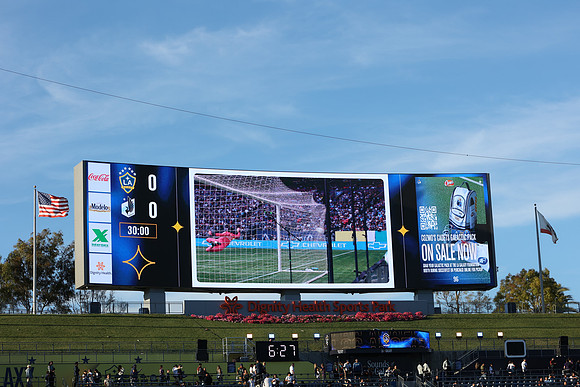 0404026_LAGalaxyvsMinnesota_GA_01681