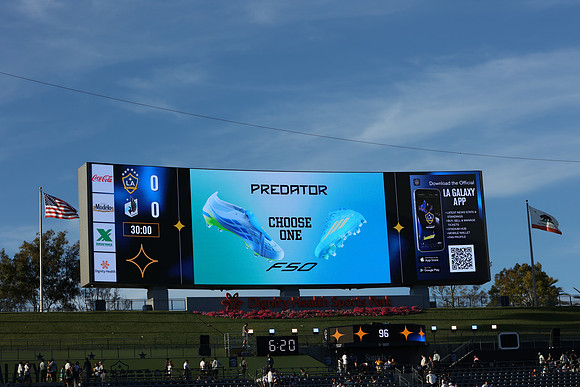 0404026_LAGalaxyvsMinnesota_GA_01510