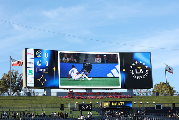 0404026_LAGalaxyvsMinnesota_GA_01670