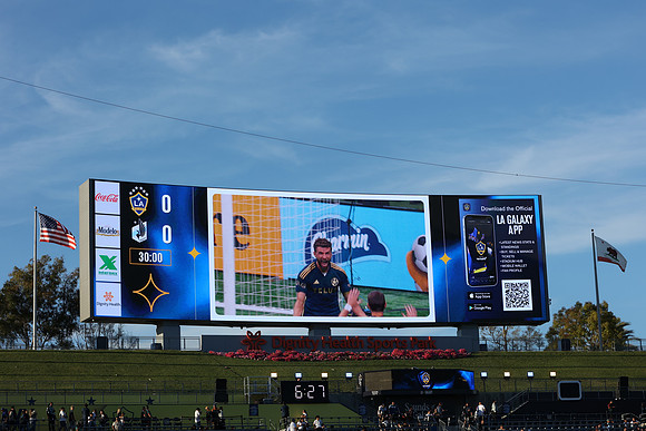 0404026_LAGalaxyvsMinnesota_GA_01661
