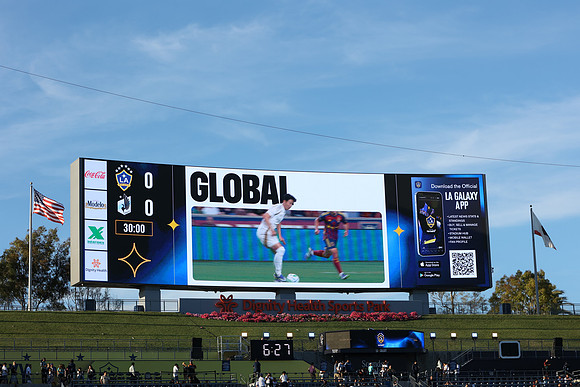 0404026_LAGalaxyvsMinnesota_GA_01649