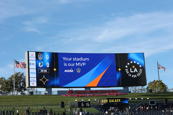 0404026_LAGalaxyvsMinnesota_GA_01462