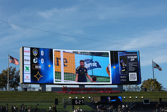 0404026_LAGalaxyvsMinnesota_GA_01660