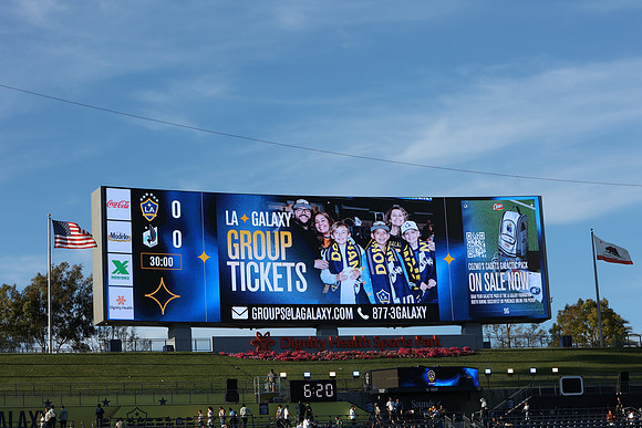 0404026_LAGalaxyvsMinnesota_GA_01500