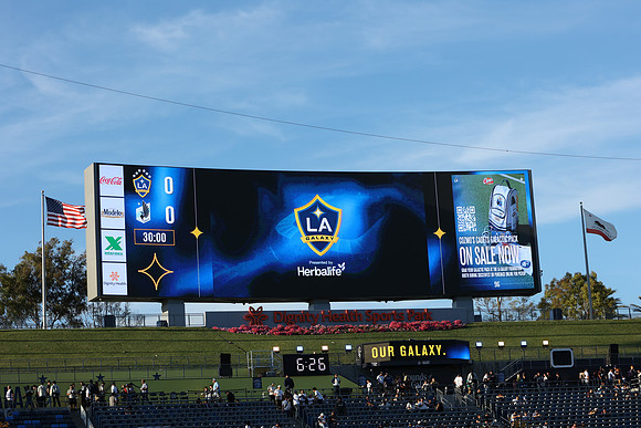 0404026_LAGalaxyvsMinnesota_GA_01638