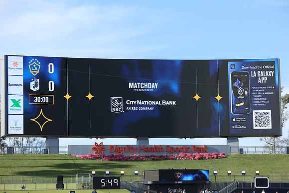 0404026_LAGalaxyvsMinnesota_GA_01349