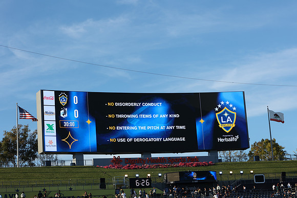 0404026_LAGalaxyvsMinnesota_GA_01639