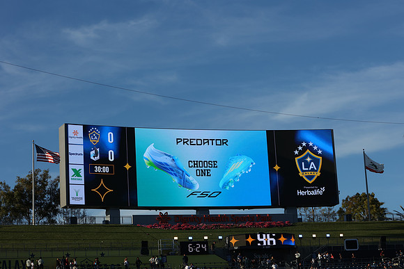0404026_LAGalaxyvsMinnesota_GA_01613