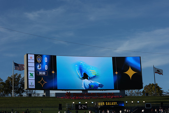0404026_LAGalaxyvsMinnesota_GA_01607