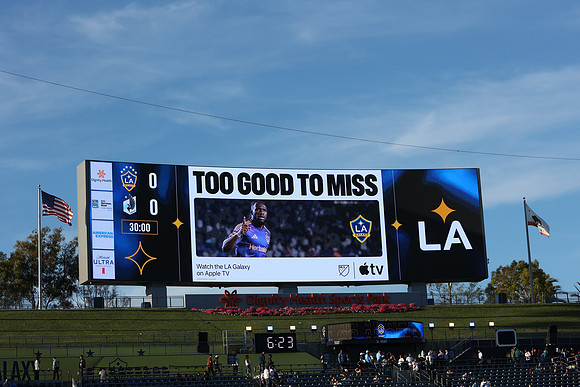 0404026_LAGalaxyvsMinnesota_GA_01571