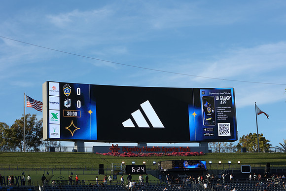 0404026_LAGalaxyvsMinnesota_GA_01616