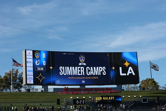 0404026_LAGalaxyvsMinnesota_GA_01560